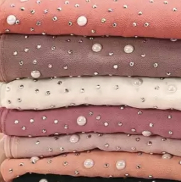 Scarf - Picture 6 of 6